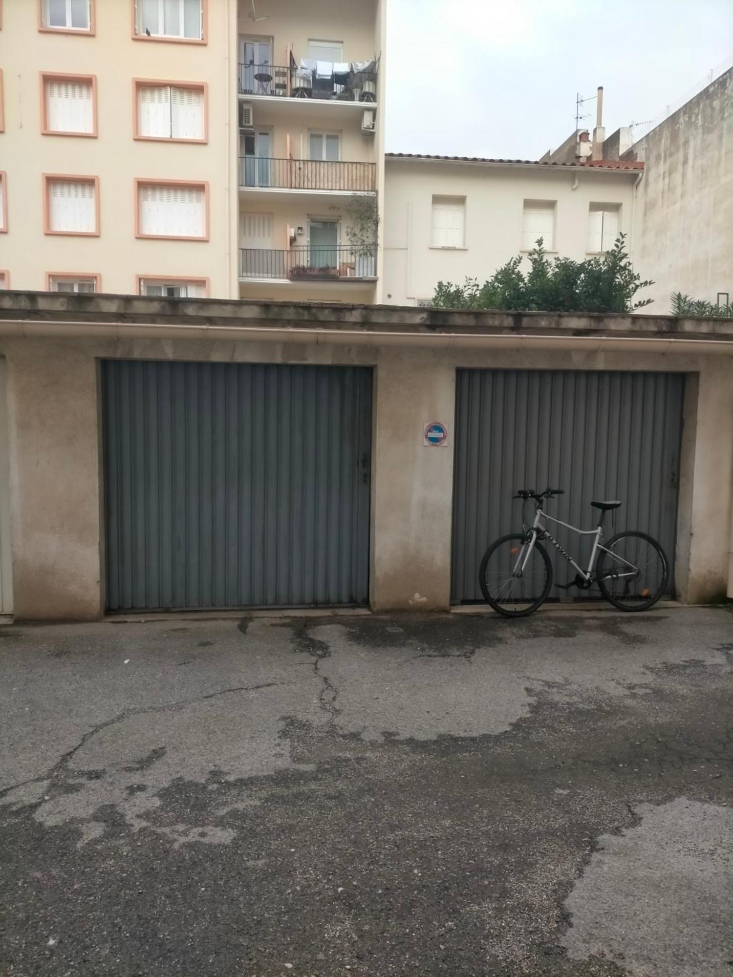 La Jungle Urbaine Avec Garage Prive & Climatisation Apartment Perpignan Luaran gambar